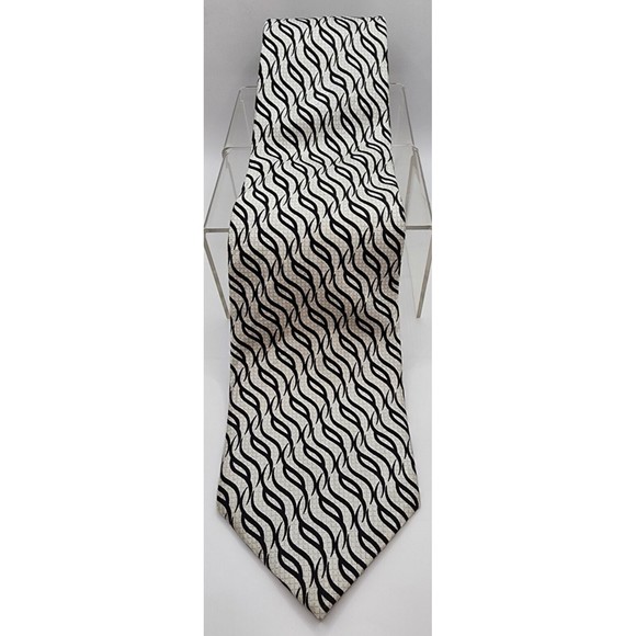 Keith Daniels Classic Apron Style 100% Silk Necktie - Picture 1 of 5
